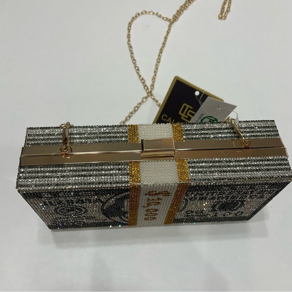 Crystal Money Clutch Bag with shoulder strap. NWT. Rhinestone. Calessa. - Picture 4 of 12